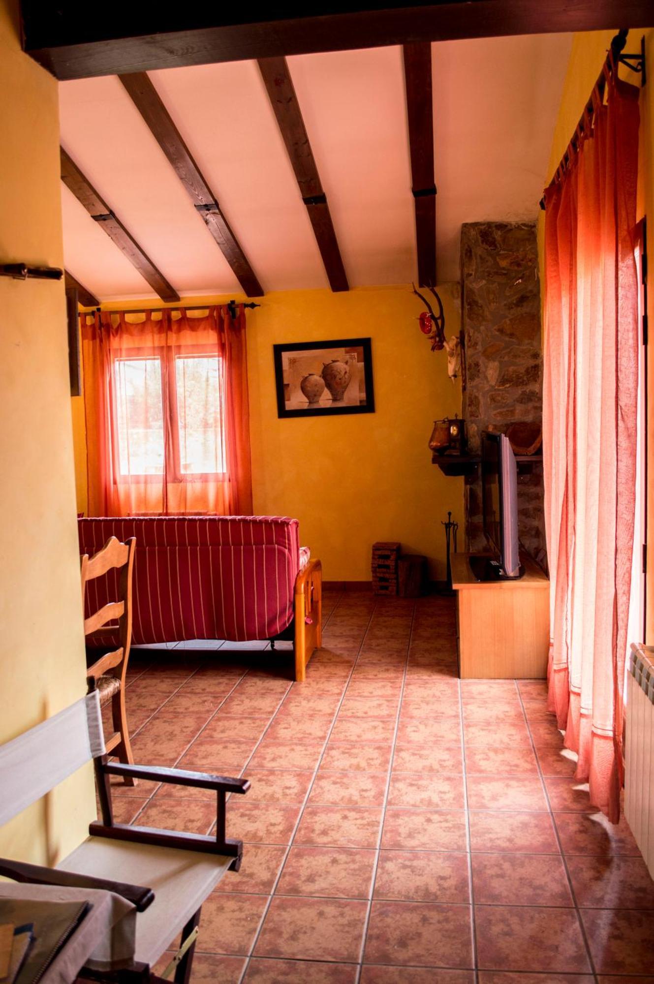 Apartamentos Rurales Alvado Tamajon Dış mekan fotoğraf